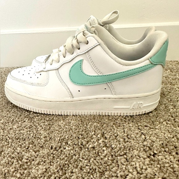 6W Nike Air Force 1 Low White/Emerald Green - Has Dr. Scholes Sole Inserts!! - Picture 3 of 7